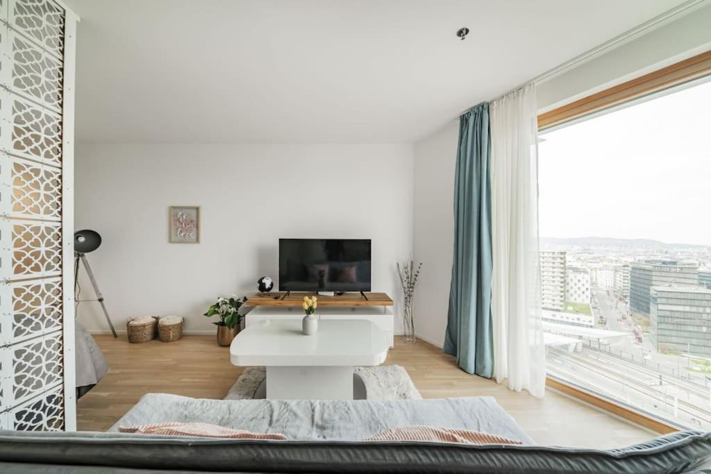City Sky Studio Mit Balkon Vienna Exterior photo